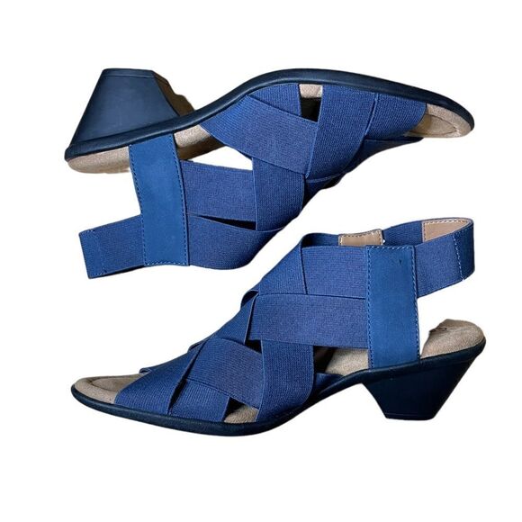 Comfortiva Farrow Elastic Suede Woven Block Heel Sandals - Picture 6 of 9